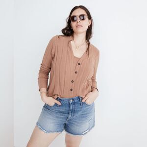 Madewell Relaxed Denim Shorts in Renfield Wash: Destructed Edition